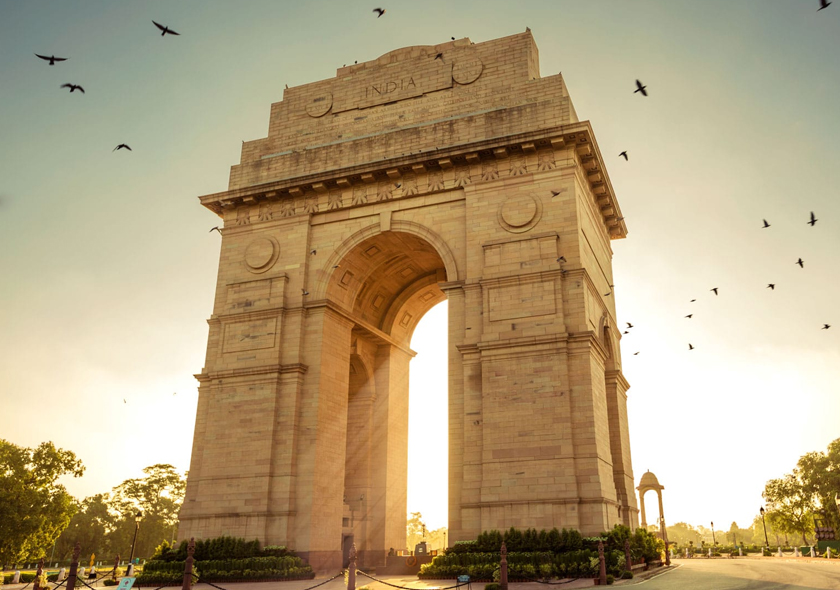 Same Day Old and New Delhi Private Tour by Car