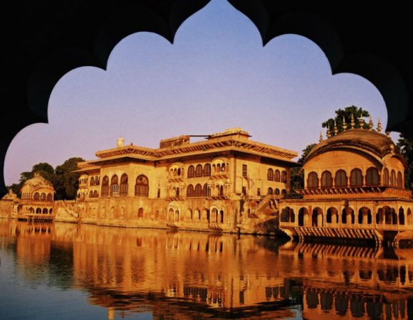 Bharatipur Mathura overnight tour