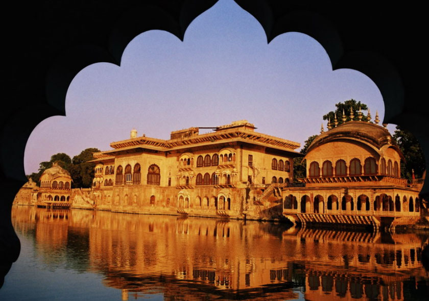 Bharatipur Mathura overnight tour