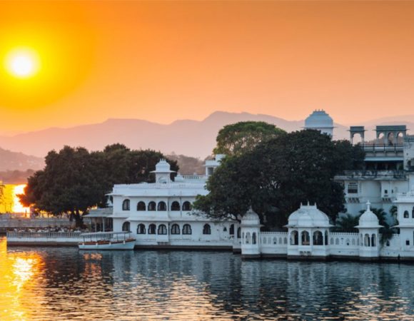 Golden Triangle Tour with Udaipur